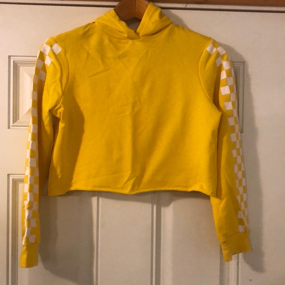 Crop top Hoodie Pullover Sweatshirt yellow plaid arm detail